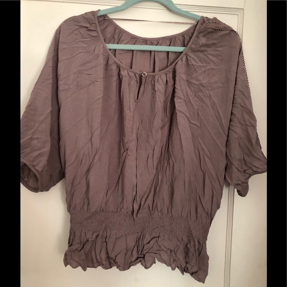 Stylish loose mauve top